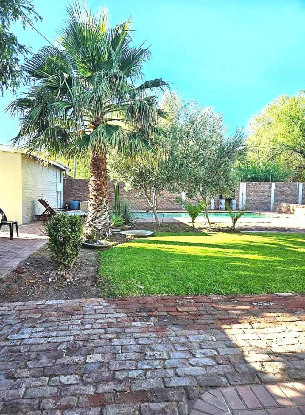Donkin Country House Beaufort West Exterior foto